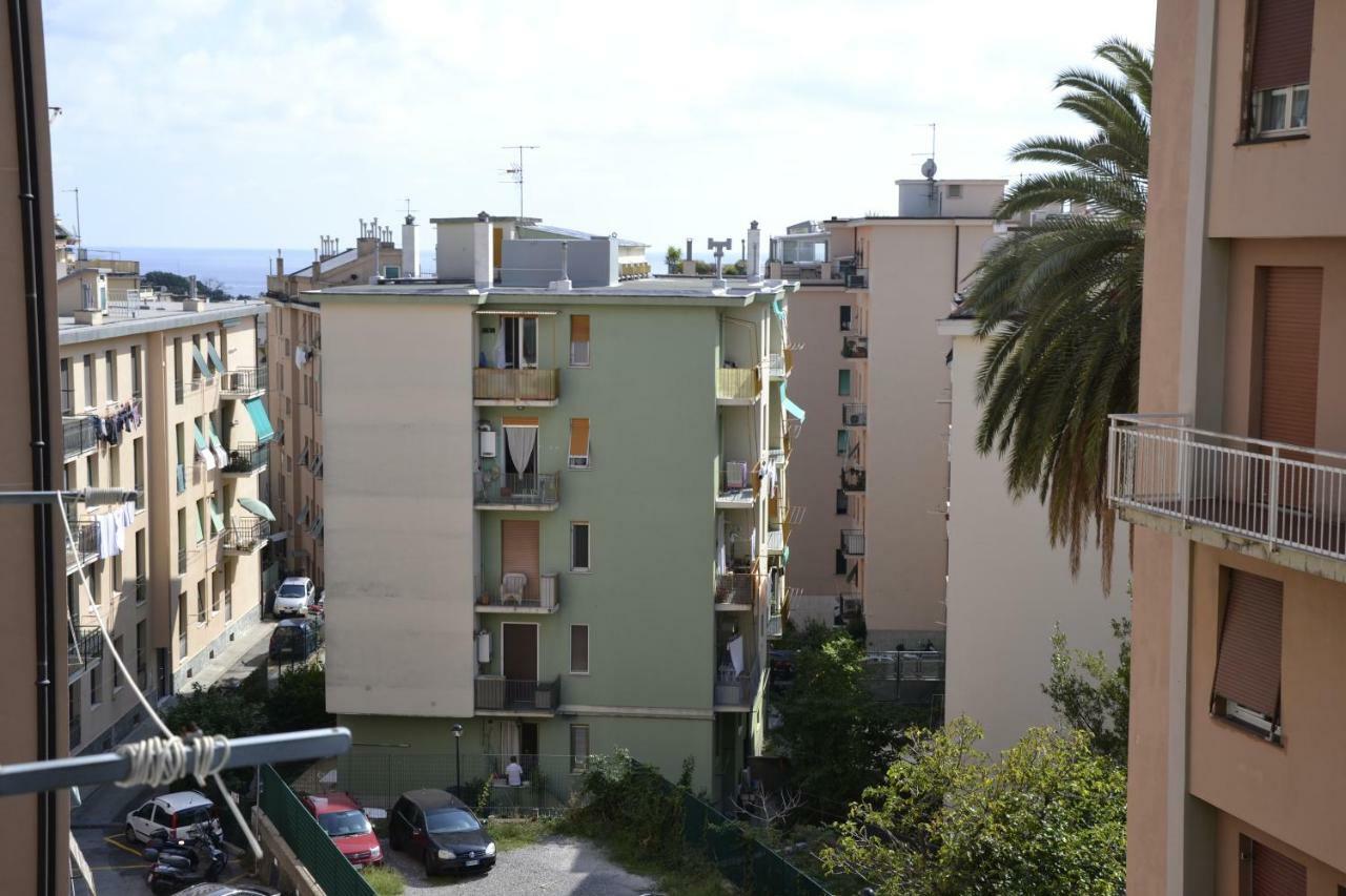 Il Nido Di Quarto Con Park Auto Macchine Piccole Segmento B Génova Exterior foto